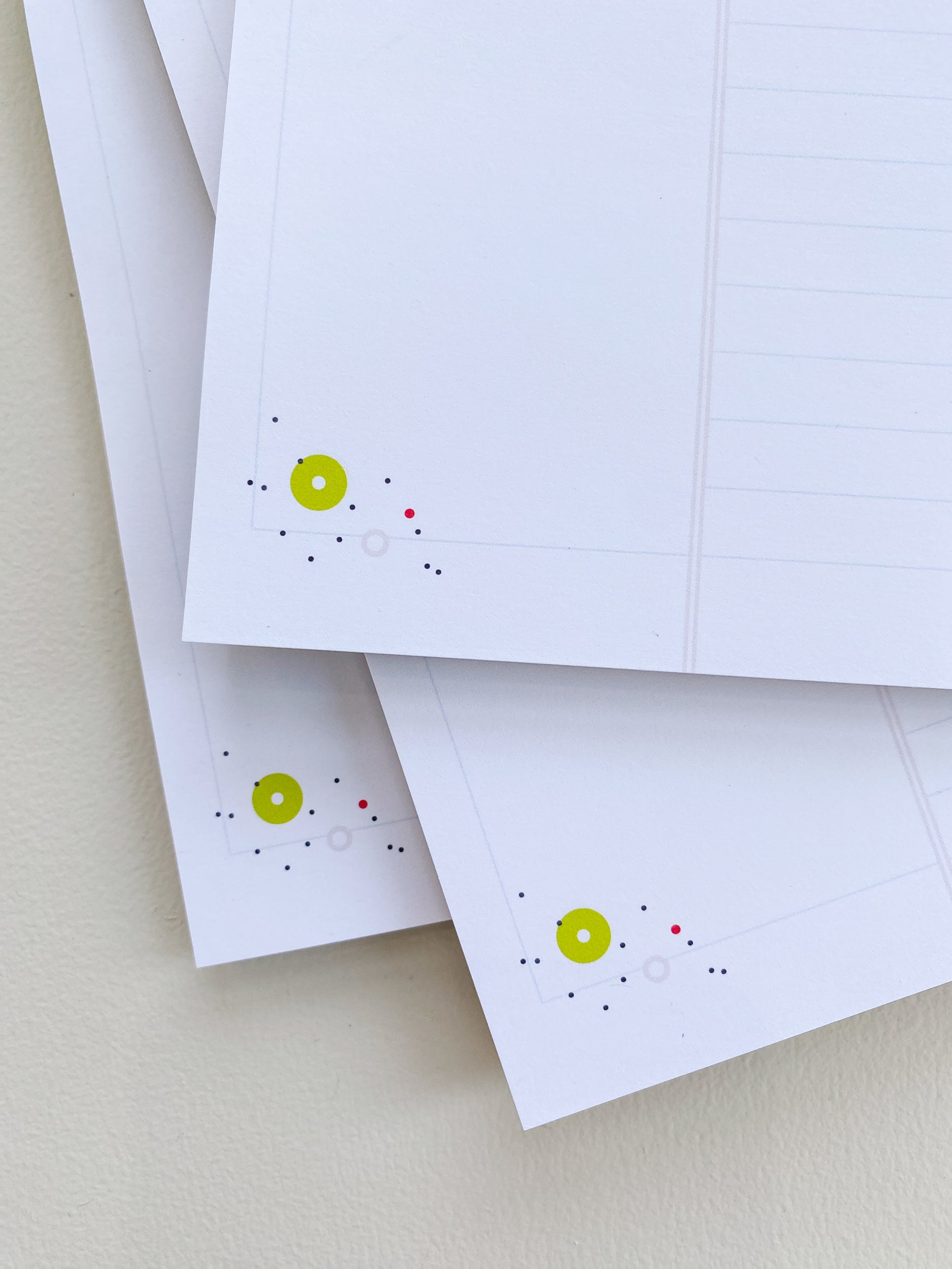 Green Circle Legal Pad - 8.5x11 Notepad (40 Pages)