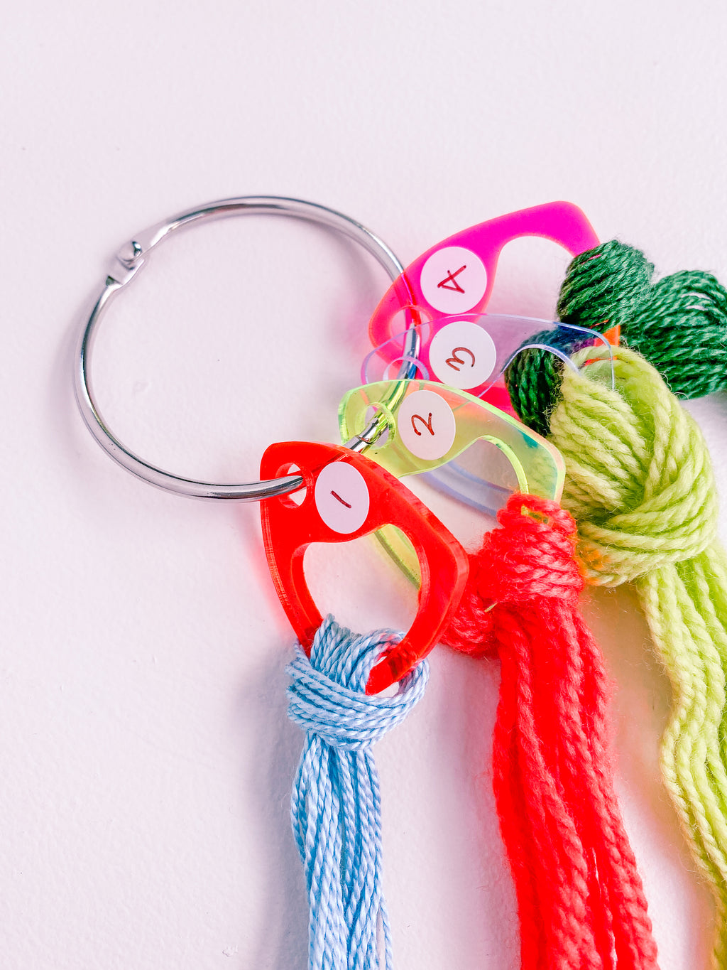 Thread-a-ma-jigs Needlepoint Thread Organizers